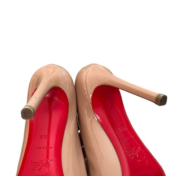 Christian Louboutin Nude Patent Leather Pumps 100 - Picture 8 of 9
